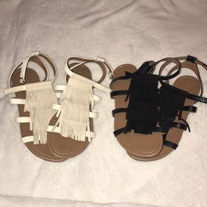 Old Navy Fringe Sandals Black and White